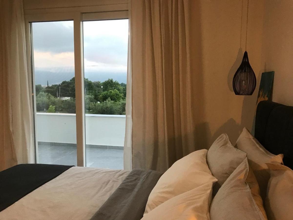Terra Holiday Homes- Olivia อัสโปรวาลตา ภายนอก รูปภาพ