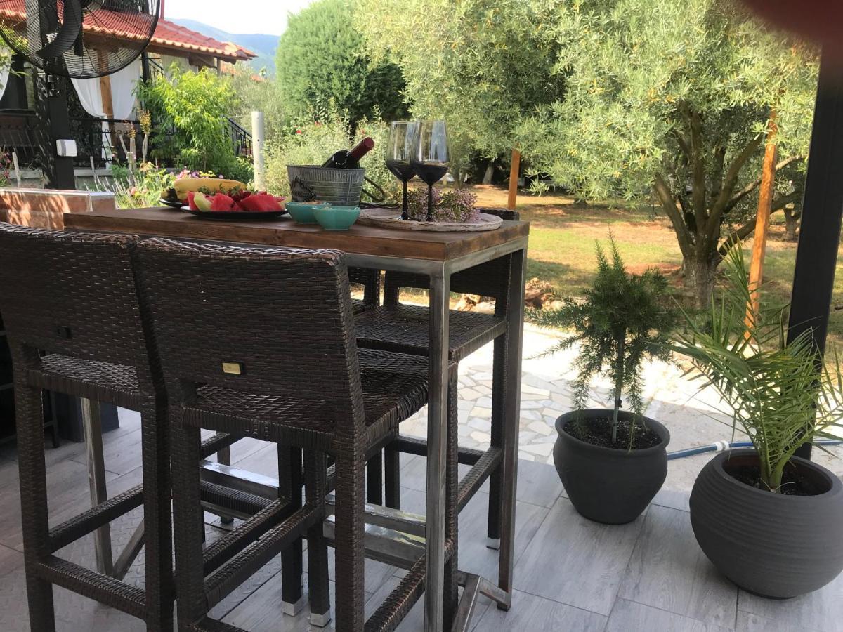 Terra Holiday Homes- Olivia อัสโปรวาลตา ภายนอก รูปภาพ
